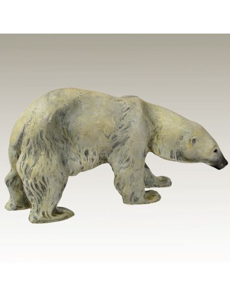 Escultura de bronce. Oso polar pintado estilo Viena