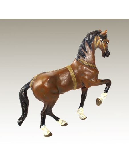 Sculpture en bronze: Cheval de parade peint 