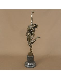 Figura de Bronce. Mujer Art Decó "Oriental Dancer"