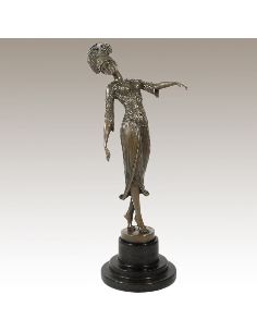 Figura de Bronce. Mujer Art Decó "Revue Dancer"