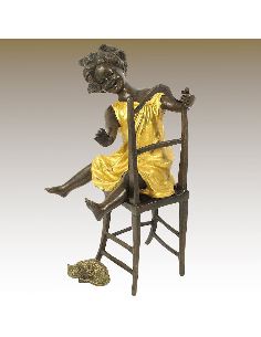 Sculpture en bronze: Fillette sur chaise avec chaton -Patine dorée